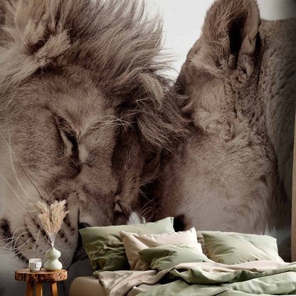 Fotobehang Lion Tenderness (Sepia)